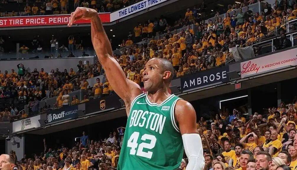 包含霍福德2年1200万签约勇士梅尔顿两年底薪加盟的词条