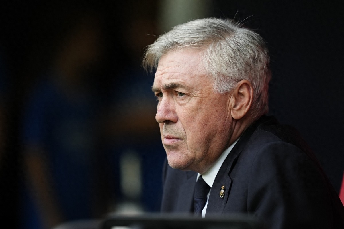 关于一通电话让皇马队长泪流满面,弗洛伦蒂诺到底说了什么?的信息 第1张