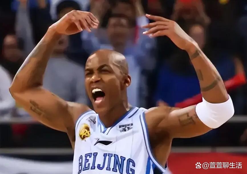 上赛季场均1.4分1.7板媒体人俞长栋新赛季将签约宁波男篮的简单介绍 第2张