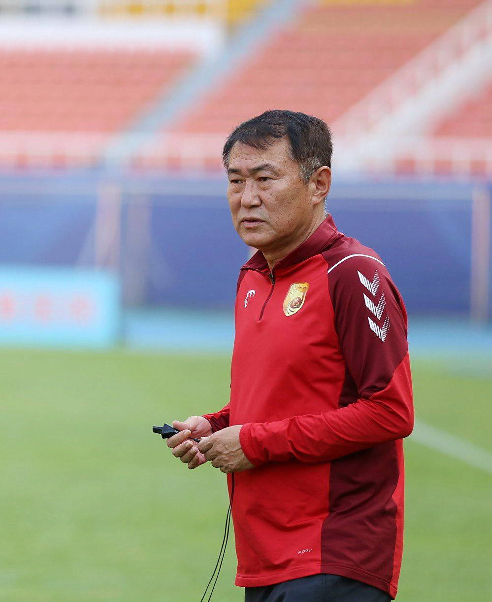 今日!中甲战4场,大连鲲城PK嘉定汇龙实德名宿扬戈维奇执教首秀的简单介绍 第2张