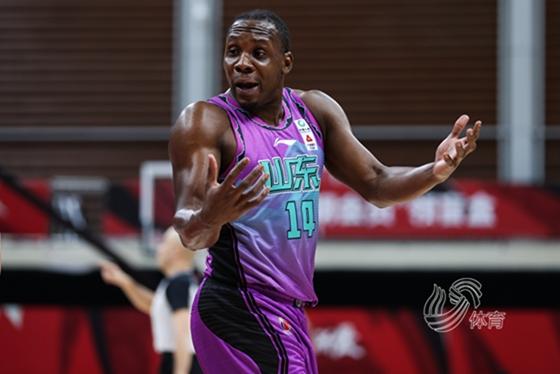 包含街球霸王：丹尼强突造成犯规，北京Unity暂时领先2分的词条  第2张