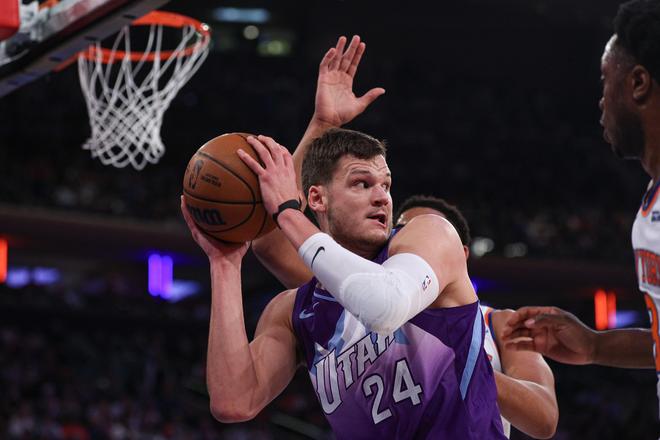 爵士爵士预计将听取关于沃克-凯斯勒的交易报价的简单介绍