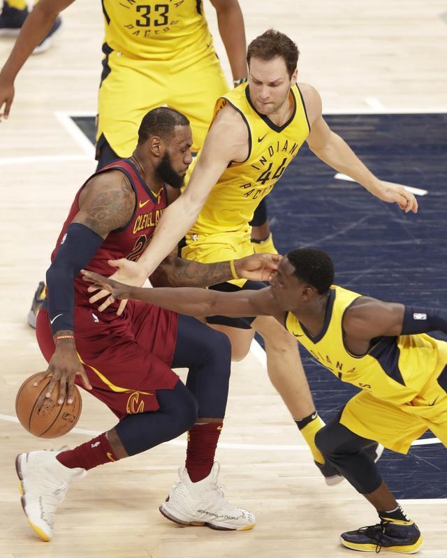 总决赛2-1,步行者再度逆袭爆发,创造21世纪排名第三的纪录的简单介绍 第2张