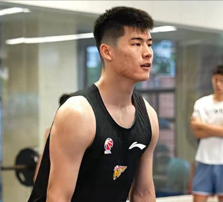 关于世青赛让广东成赢家！旗下球员打成国青大腿，终于有个像样小将了的信息