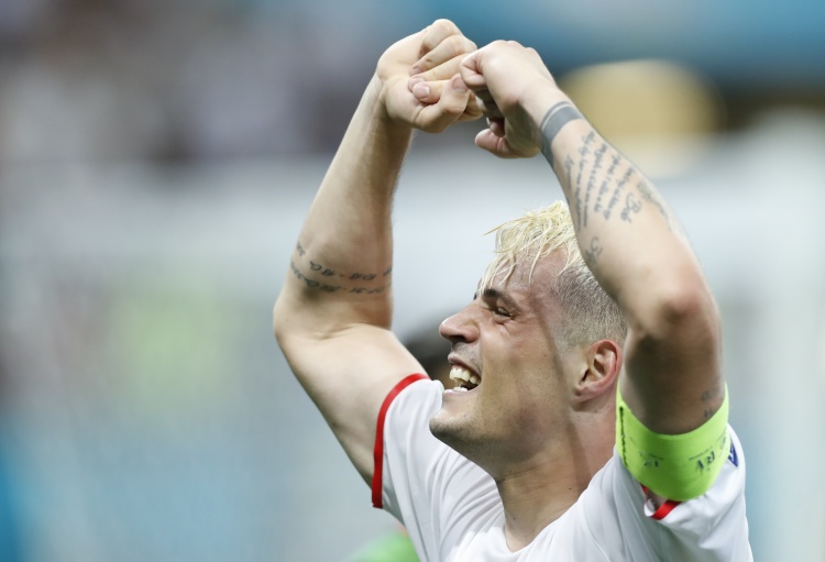 关于尤文已经收集了扎卡的信息,但尚未提出的信息 第2张