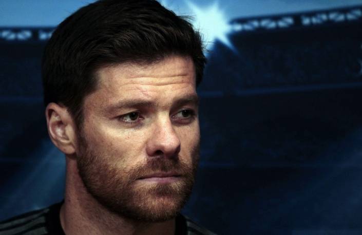 阿隆索一己之力,挽救了欧洲两大名帅的口碑的简单介绍 第2张