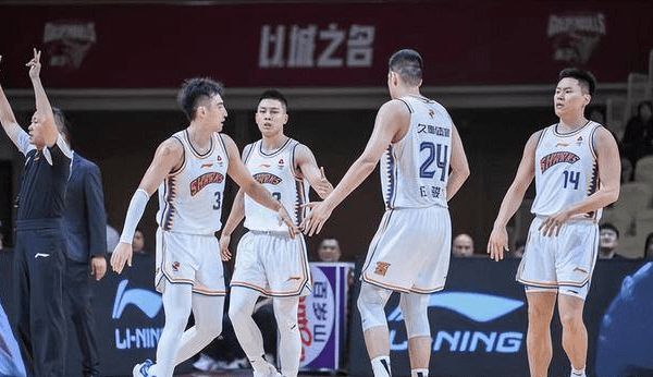 周琦11分首钢不敌广厦王哲林18+15上海胜北控的简单介绍