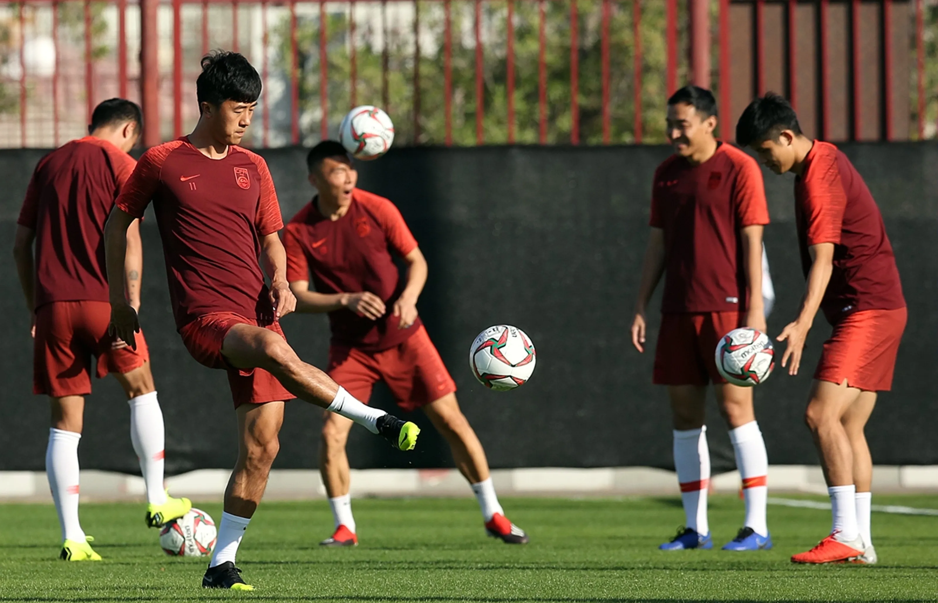 关于再战世预赛，国足想“踢出有感染力的比赛”的信息