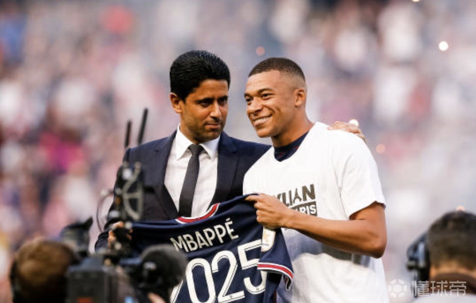 关于再次开炮：巴黎老板对记者们明说，没有姆巴佩的我们反而更好的信息