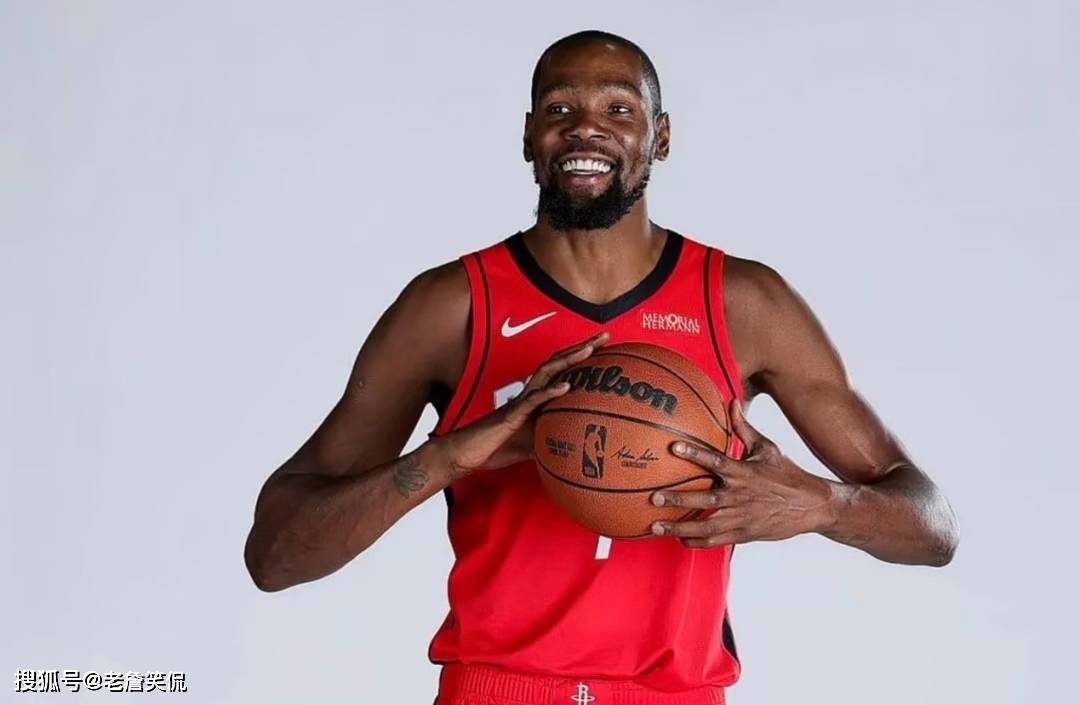 关于火箭再添猛将！杜兰特、卡佩拉加上哈里斯，休斯顿火箭真的要冲击总冠军了！的信息  第1张