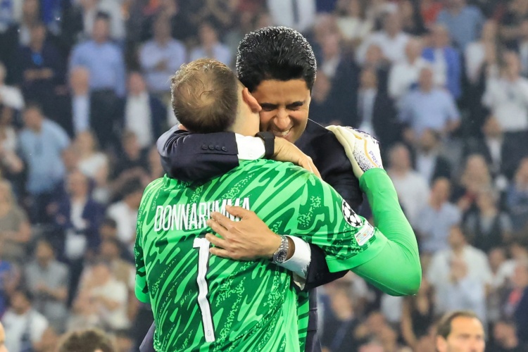 包含多纳鲁马经纪人正在和巴黎谈续约，没有他巴黎的词条