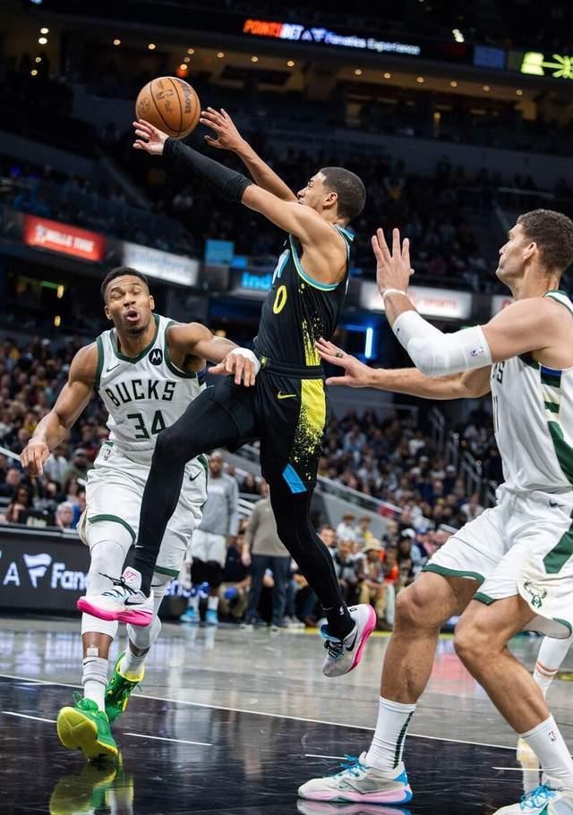 哈利伯顿:G4失利是我的错,我必须在关键时刻表现得更好的简单介绍 哈利伯顿:G4失利是我的错,我必须在关键时刻表现得更好的简单介绍