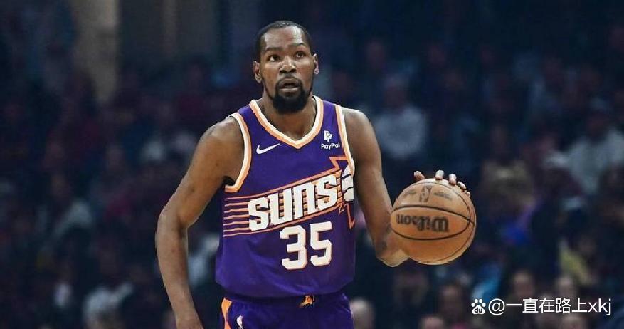 火箭大名单震撼亮相！杜兰特领衔，内线锋线富足冲冠在望的简单介绍