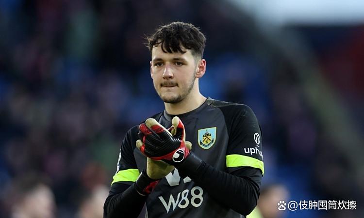 巴萨将再次尝试签拉什福德！英媒切尔西须卖人的简单介绍