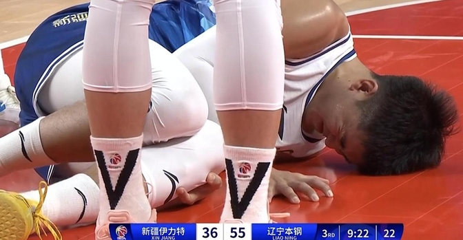 包含弗格32分辽宁终结上海16连胜江苏不敌新疆的词条