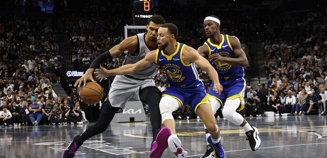 包含罚球绝杀！太阳99-98险胜勇士，库里15+9+7手感低迷，巴特勒31分的词条  第2张