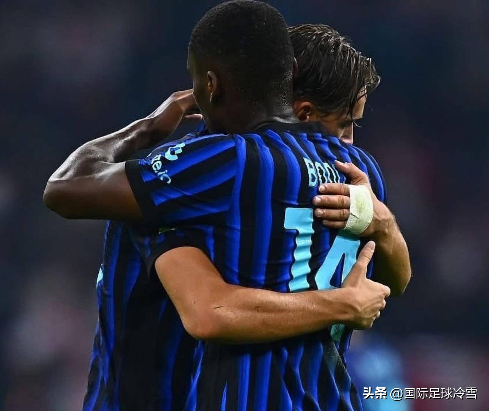 3-2！登贝莱错失点球，门将超神发挥，大巴黎六冠比肩巴萨拜仁的简单介绍