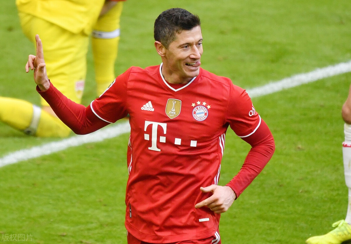 关于官方：拜仁因燃放烟火被欧足联罚款3万欧并被罚的信息  第2张