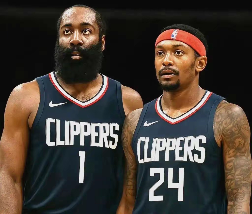 改变联盟格局的交易方案！快船起死回生，哈登领衔四巨头冲冠的简单介绍