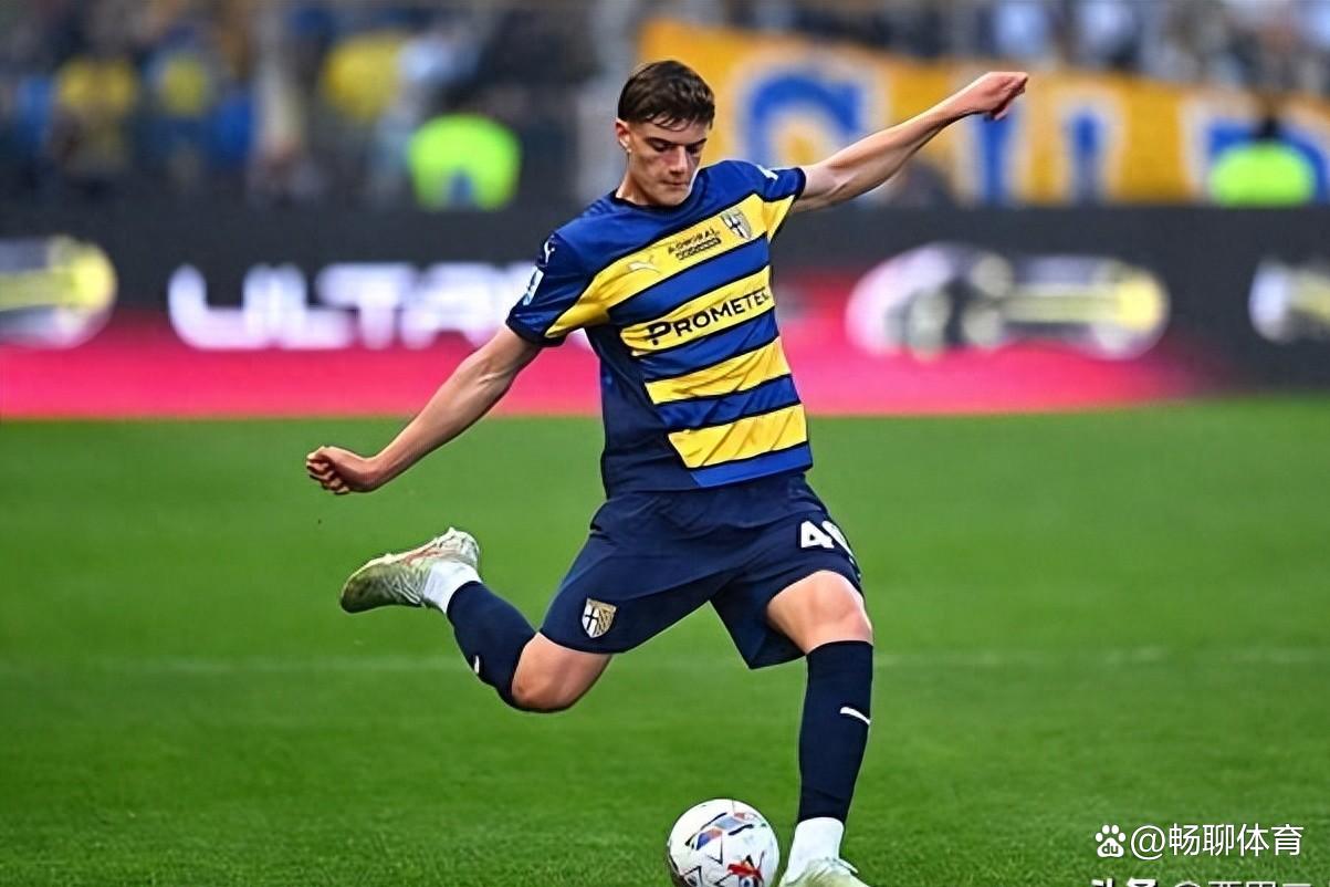 关于利物浦：四名球星因“主角气场不足”而受阻，今夏新援“将批评视为个人攻击”的信息