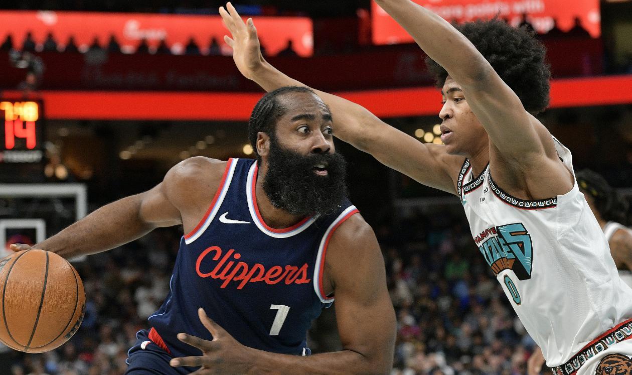 包含21分惨败！哈登伤缺雷霆大胜快船小卡空砍22+8+6难阻近11战10败的词条