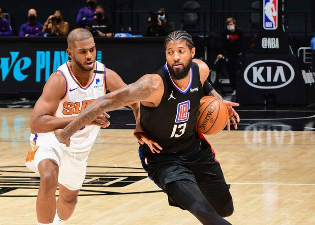 保罗谈回到洛杉矶：太不可思议了，陪伴家人的体验无可替代的简单介绍