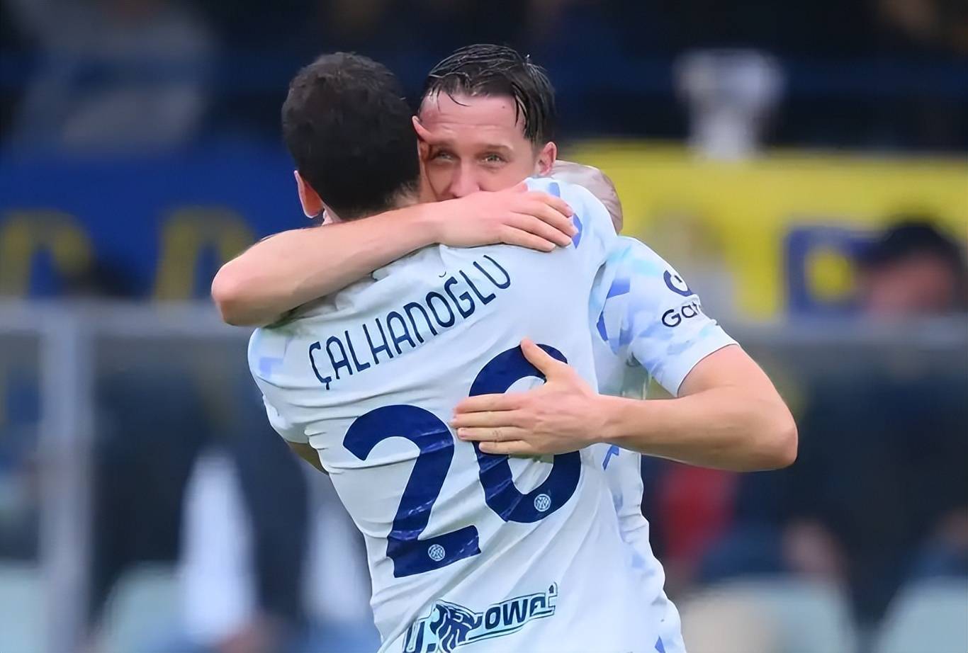 曼联冬窗首签浮现！1500万锁定法甲抢断王球员已同意加盟的简单介绍