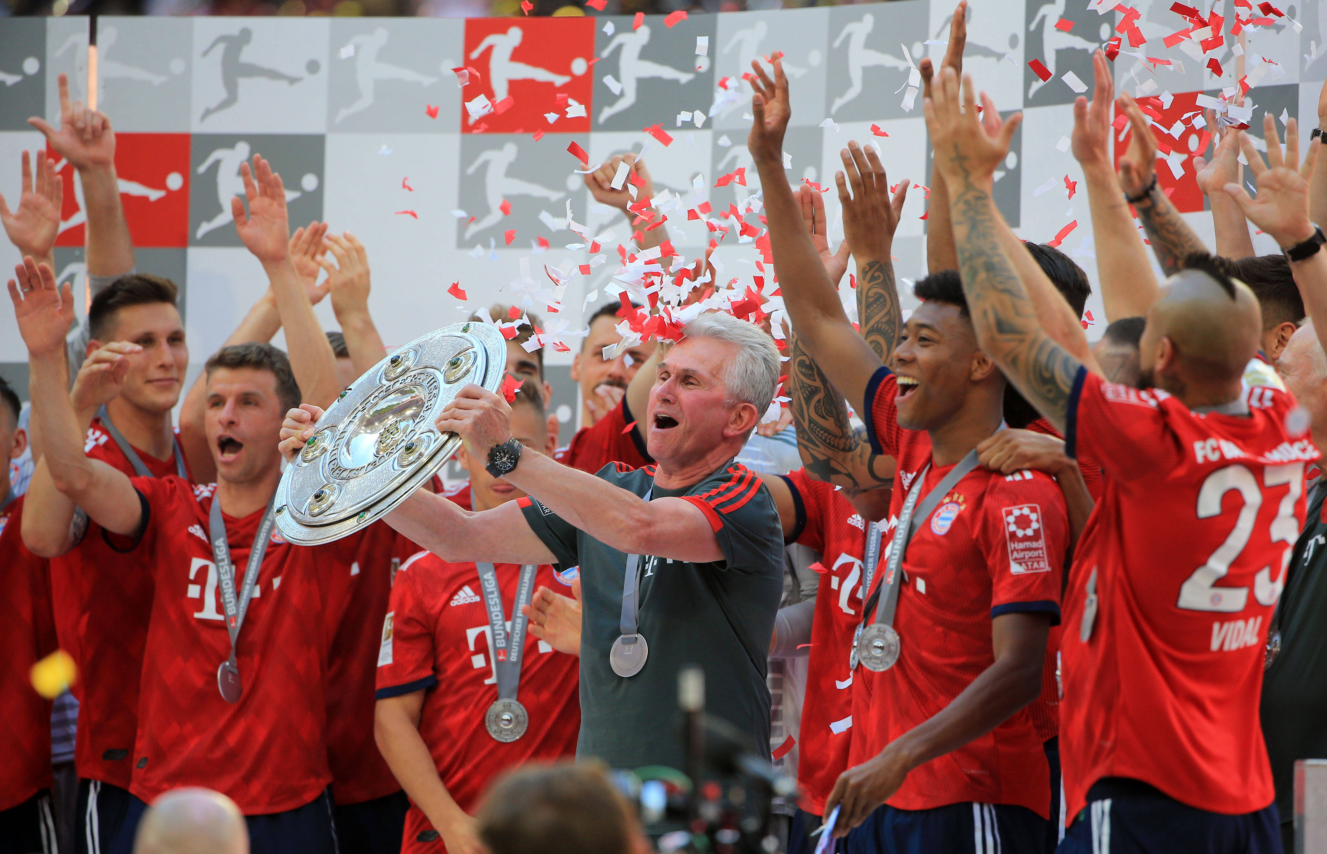 英超战罢16轮：枪手惊险领跑哈兰德一骑绝尘的简单介绍  第2张