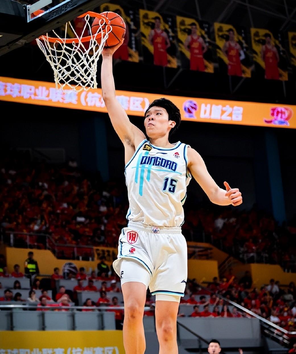 FIBA官方公布2026年名人堂名单，中国男篮名宿王治郅入选的简单介绍