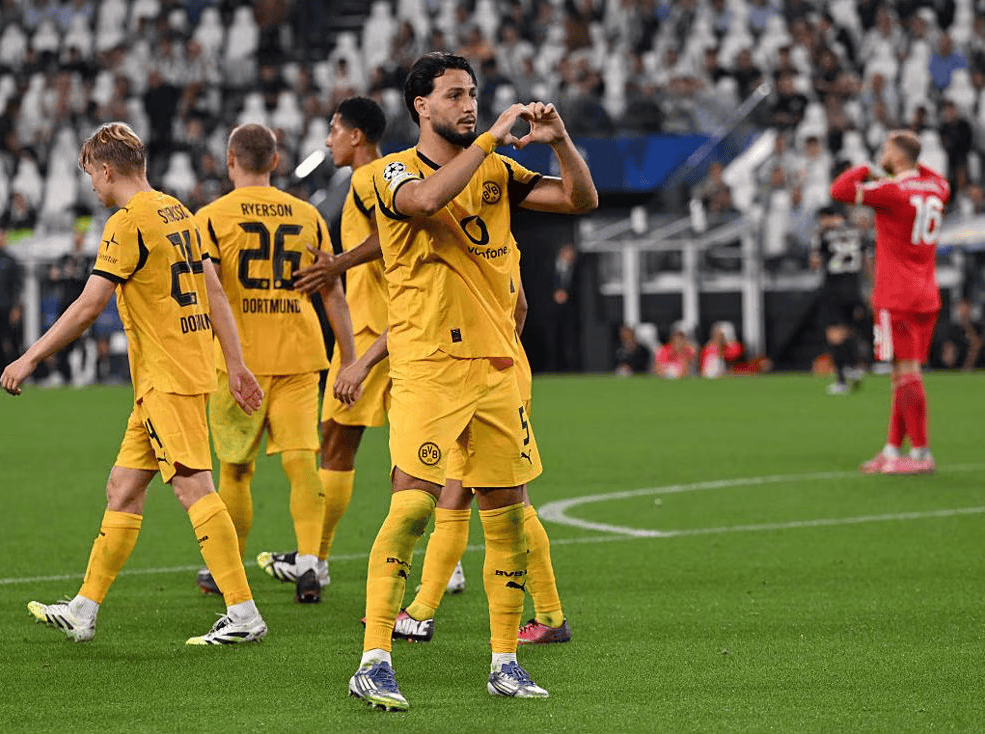 包含4-3，2-0欧洲疯狂一夜！国米爆冷无缘决赛！多特8不败升的词条