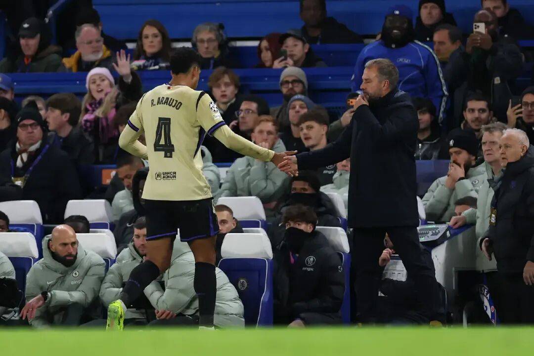 包含巴萨迎来重大利好！中场核心佩德里火线回归，切尔西你准备好了吗？的词条  第2张