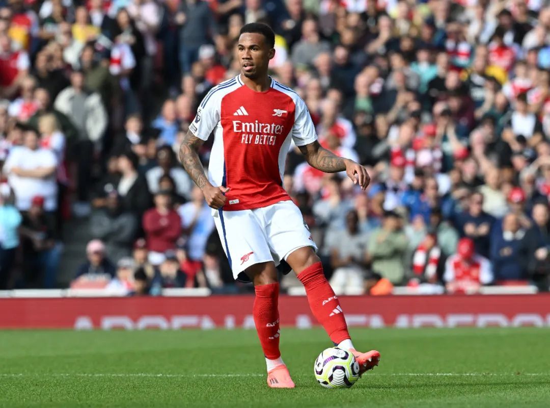 包含阿森纳防线重创：加布里埃尔缺阵一个月，关键战役面临挑战的词条