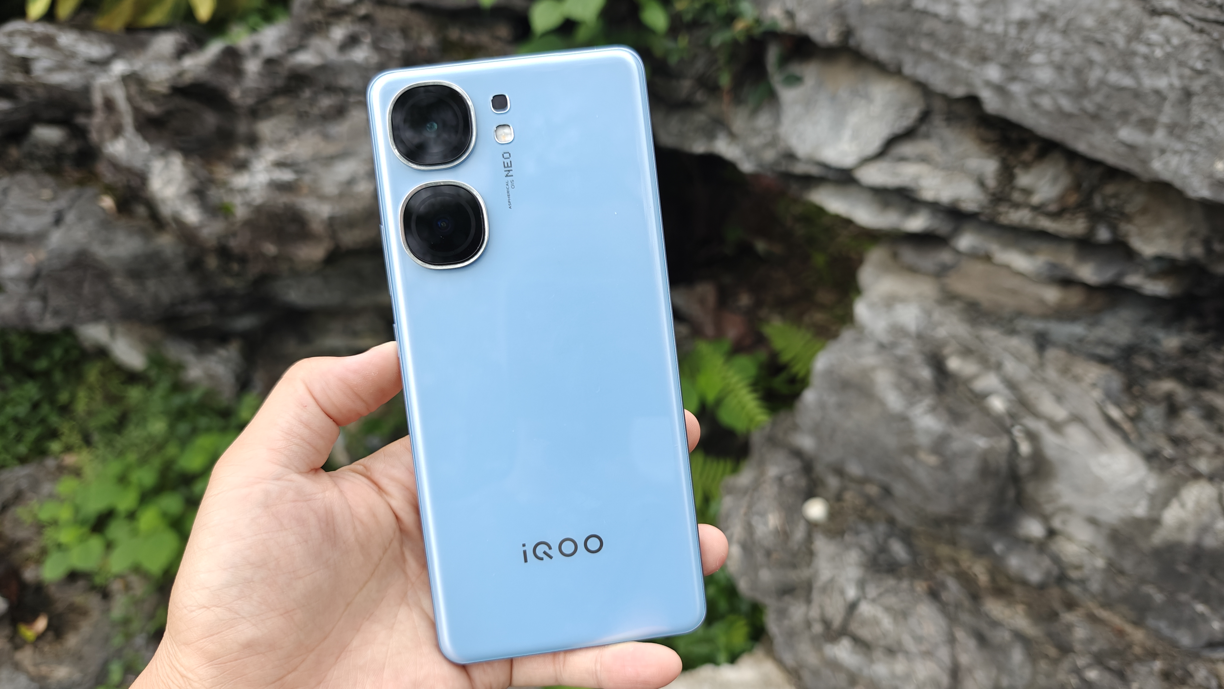 iQOO15手机评测：选对的方向，做对的产品，《王者荣耀》玩家们的最佳拍档的简单介绍  第2张