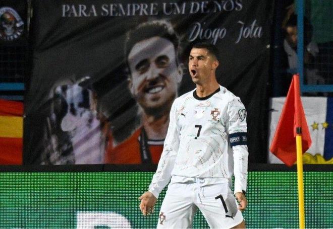 切尔西的痛：26岁菲利克斯19场造22球，进球数压C罗+领跑射手榜的简单介绍