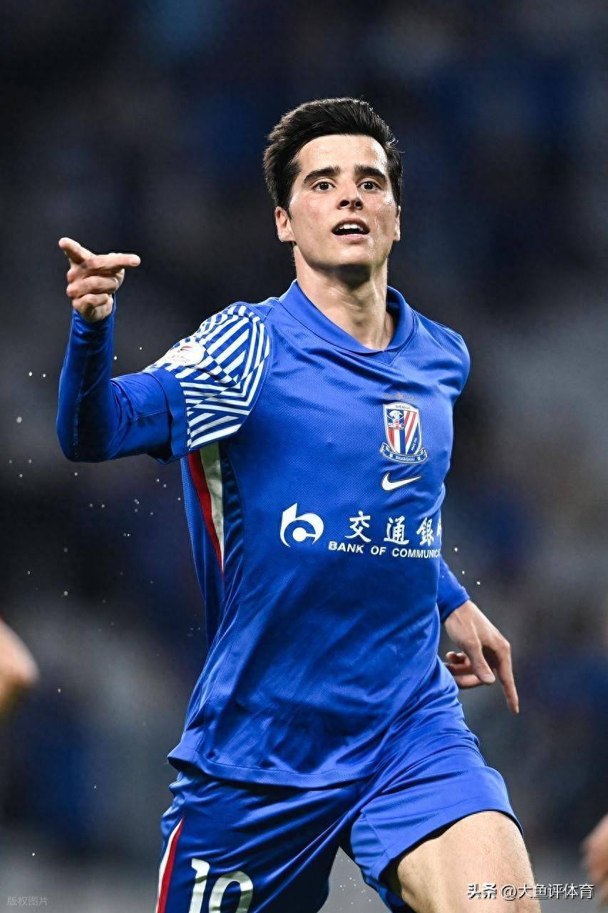 关于8场0进球0助攻！上海申花夏窗买了个大水货，冬窗最好把他的信息