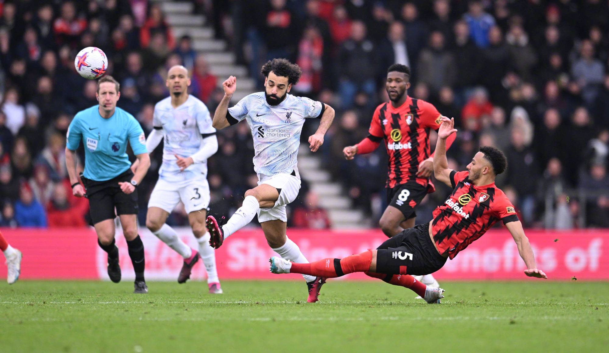 1球6助攻！21岁中场天才横空出世，开价3000万欧，3大英超豪强疯抢的简单介绍  第2张