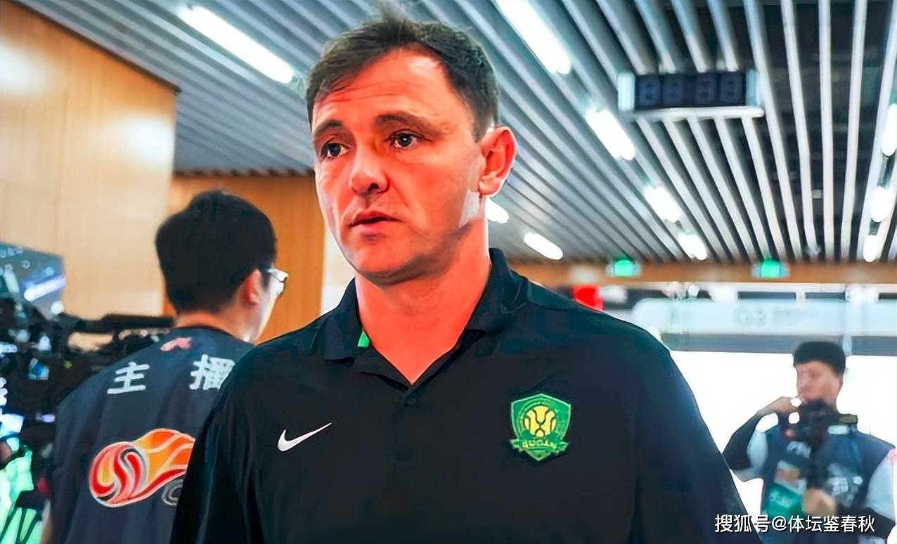 包含2：3海港不到12小时！北京国安作出重要决定，本土教练即将上位的词条