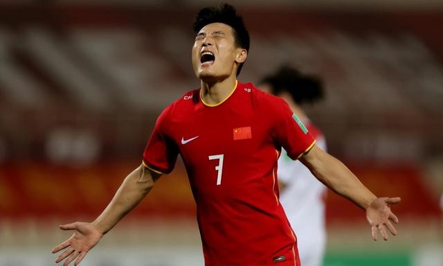 北京时间20:00！新帅带领中国男足坐镇主场击败亚洲冠军队，17岁新星进球爆发的简单介绍