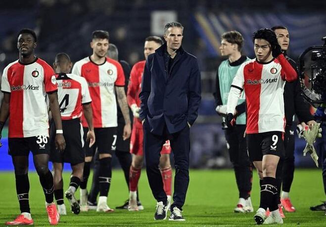 关于2比1！欧冠附加赛，范佩西将穆里尼奥逼入绝境的信息