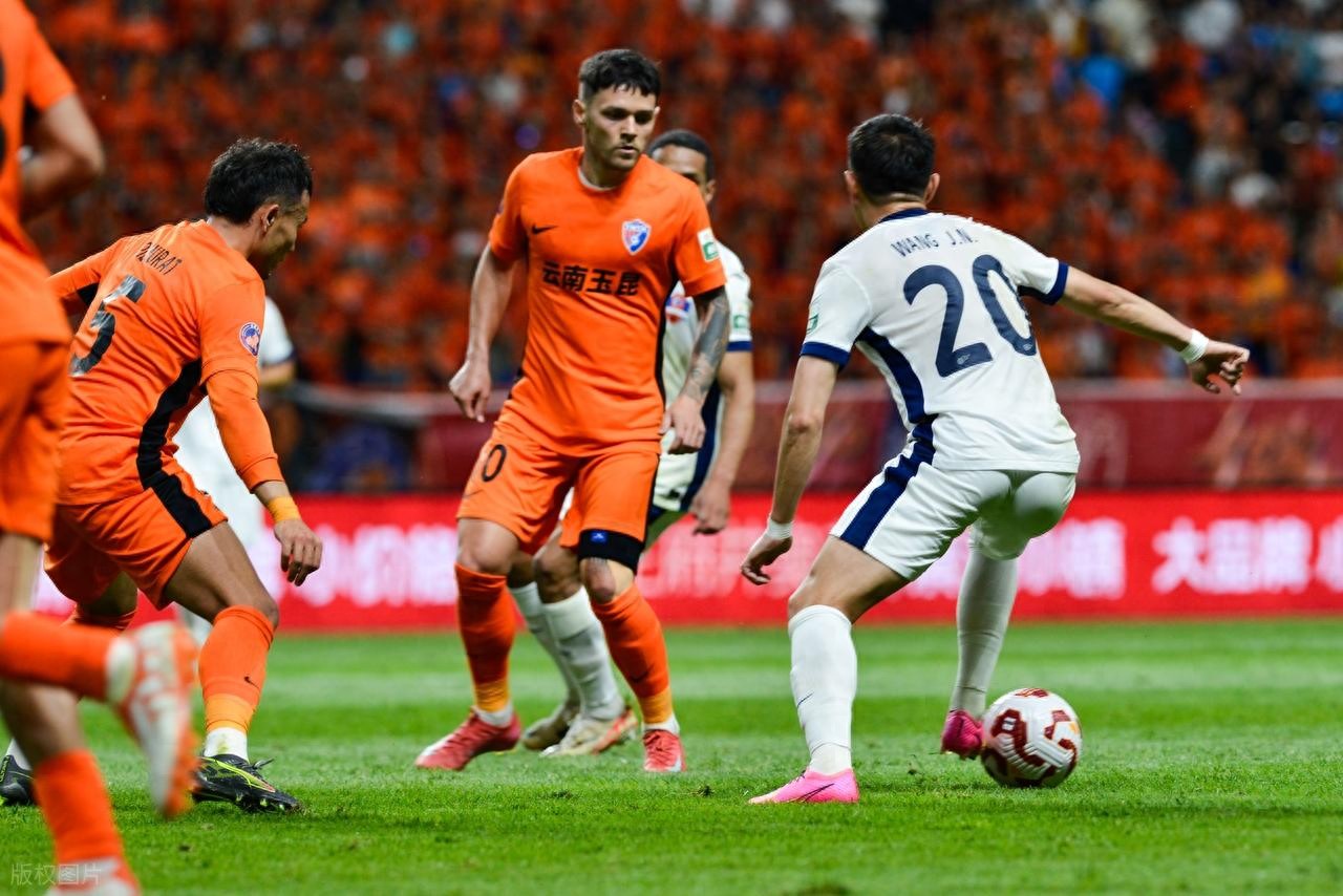 欧冠：马赛近期连战连捷，阿贾克斯状态回暖