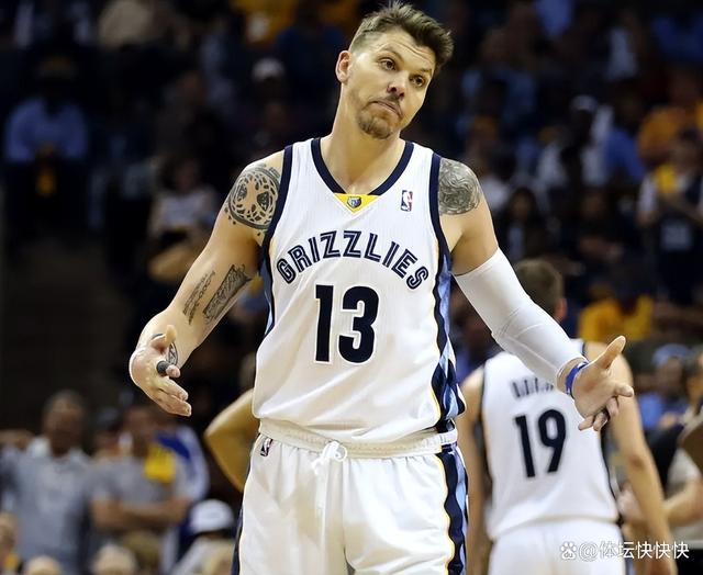 布罗格登预计签约勇士上赛季场均12+4的简单介绍