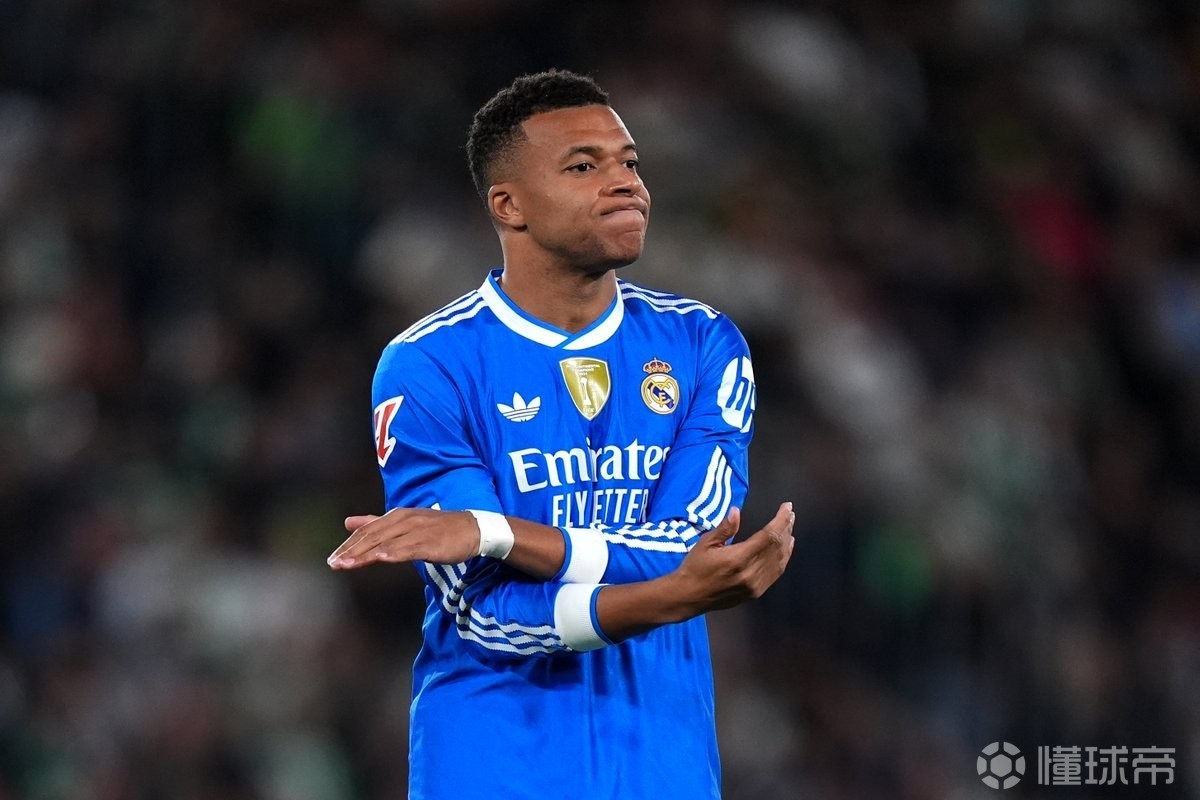 包含姆巴佩成为欧冠60球俱乐部第6人的词条