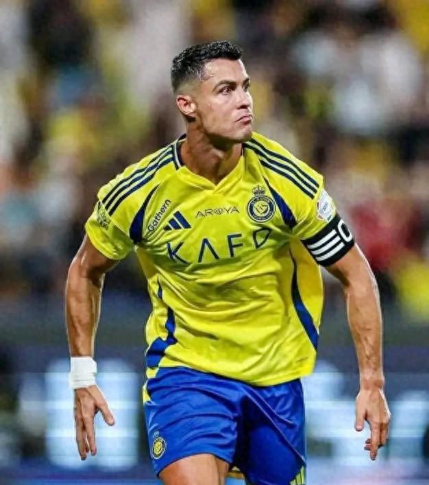 足坛历史上有哪些老当益壮的球员,年纪大了还能有出色的表现?的简单介绍 足坛历史上有哪些老当益壮的球员,年纪大了还能有出色的表现?的简单介绍