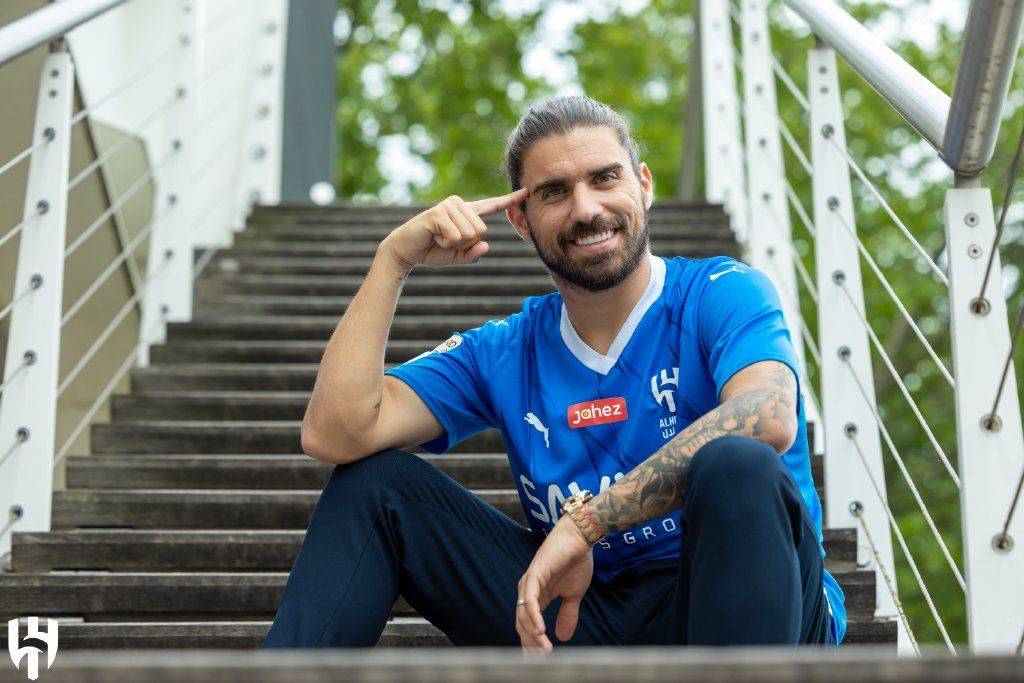 维萨想留在英超而非去沙特，他在等纽卡或的简单介绍