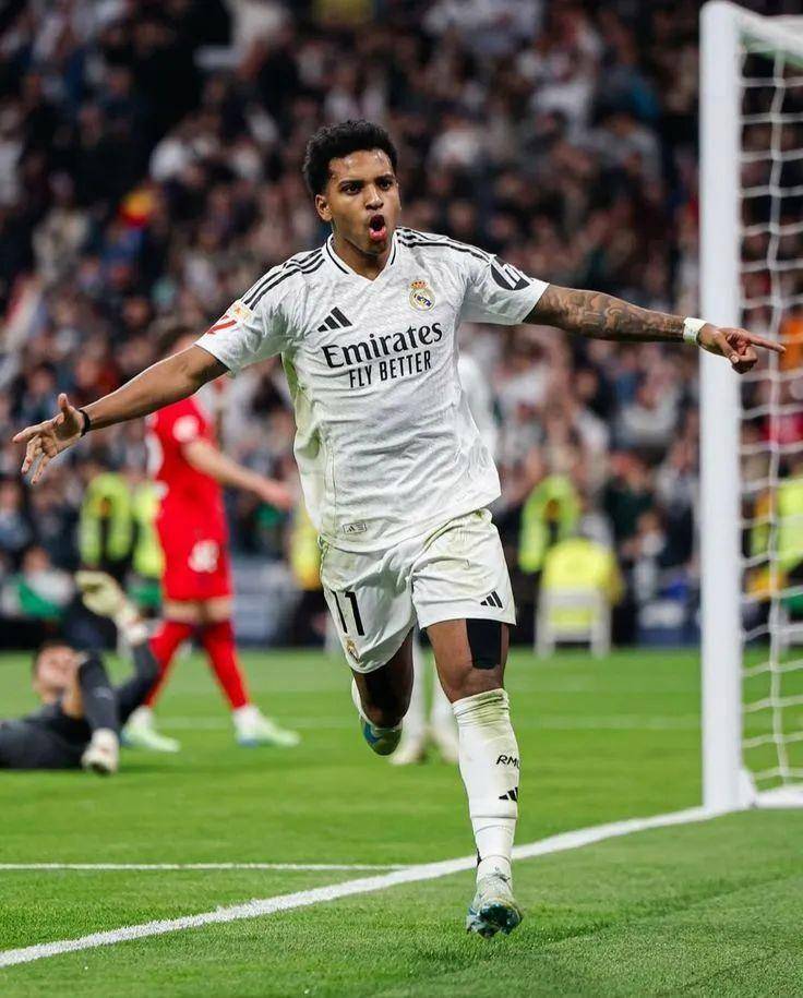 包含罗德里戈：欧洲豪门争夺战中的焦点的词条