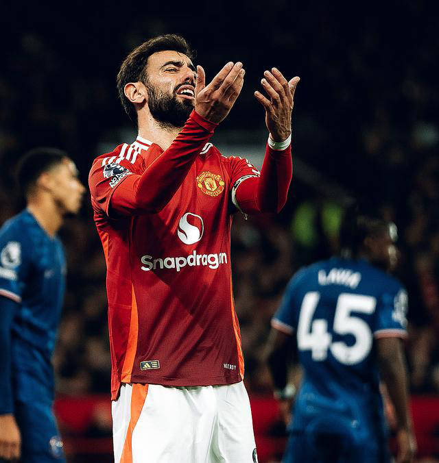 邮报：曼联对B费伤势愈发乐观，认为他有可能赶的简单介绍