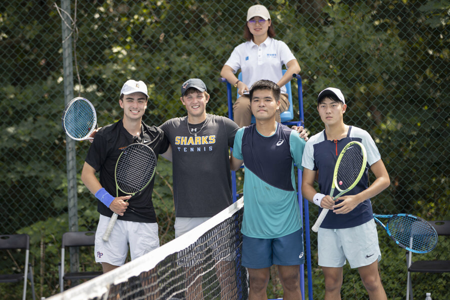 关于刘殿座与王大雷相聚，孩子们的网球友谊赛引发热议！的信息