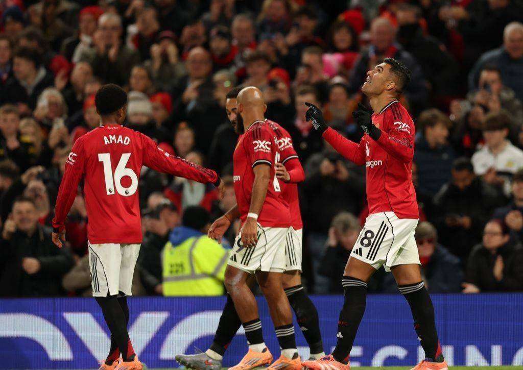 天空预测英超：利物浦客场1-2纽卡！富勒姆2-1曼联，曼城2-1热刺的简单介绍