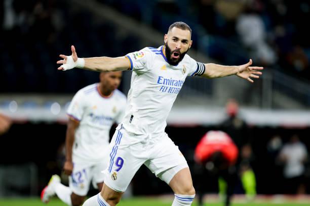 闪耀哥第三次冲击欧冠正赛，最近9场不败的简单介绍