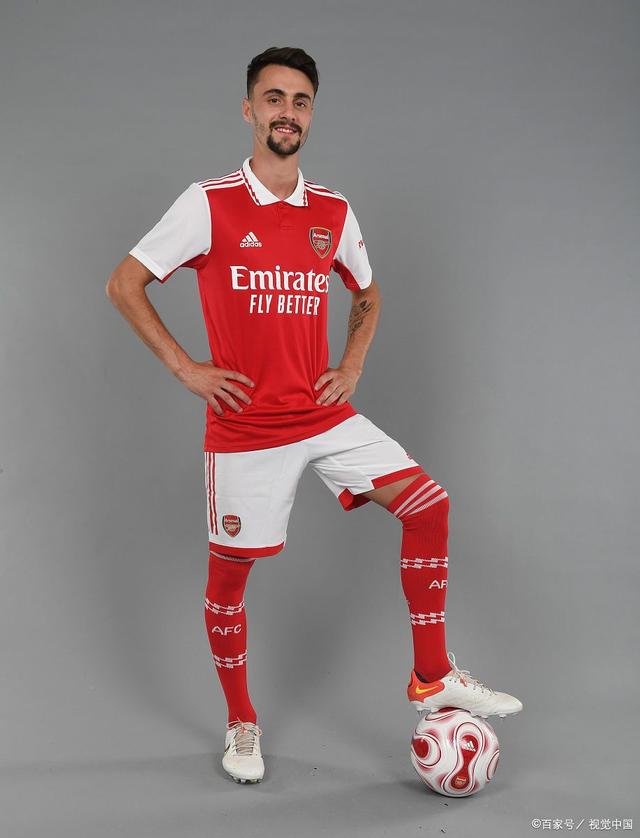关于前阿森纳妖锋有望加盟中国联赛，无需转会费，两的信息